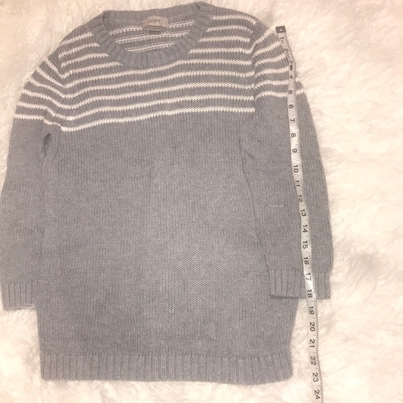 LOFT Half Striped Grey Sweater - Size M - Picture 7 of 7